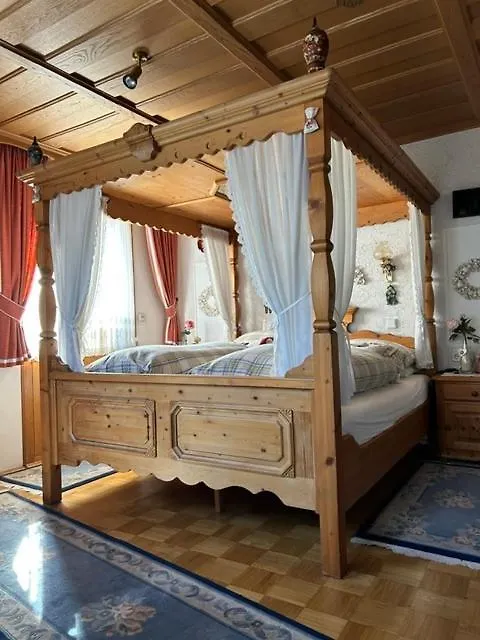 Haus Wessel Hotel Keulen